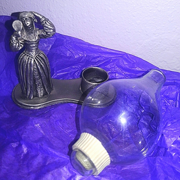 Vintage Fine Pewter Candle Holder Figurine Midieval Woman Holding A Round Mirror - Picture 8 of 12